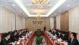 海螺水泥董事長高登榜會(huì)見華新水泥總裁李葉青