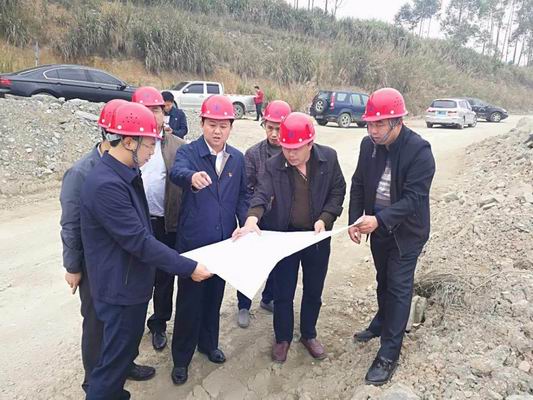 調(diào)整大小 zcmsimagerela=