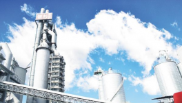 安?？h銀杉白水泥生產(chǎn)線利用余熱日均發(fā)電4.3萬(wàn)千瓦時(shí)