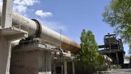 這家水泥廠的變遷，藏著幾代人的記憶