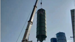 湘鄉(xiāng)市拆除四家“散改包”非法水泥銷售點(diǎn)