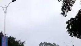 逼瘋了！漲價(jià)缺貨！供不應(yīng)求！經(jīng)銷商連夜排隊(duì)買水泥！