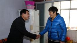 三原凱迪生態(tài)水泥來耀縣水泥廠開展幫扶送溫暖活動(dòng)