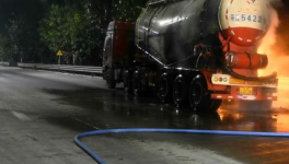 緊急！散裝水泥車起火，救援時(shí)突發(fā)爆響！