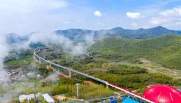 總長13.5公里！空中水泥熟料運輸長廊試運行！