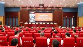 中國建材水泥業(yè)務(wù)整合十五周年紀念暨新天山水泥“決戰(zhàn)四季度、大干一百天”動員會在上